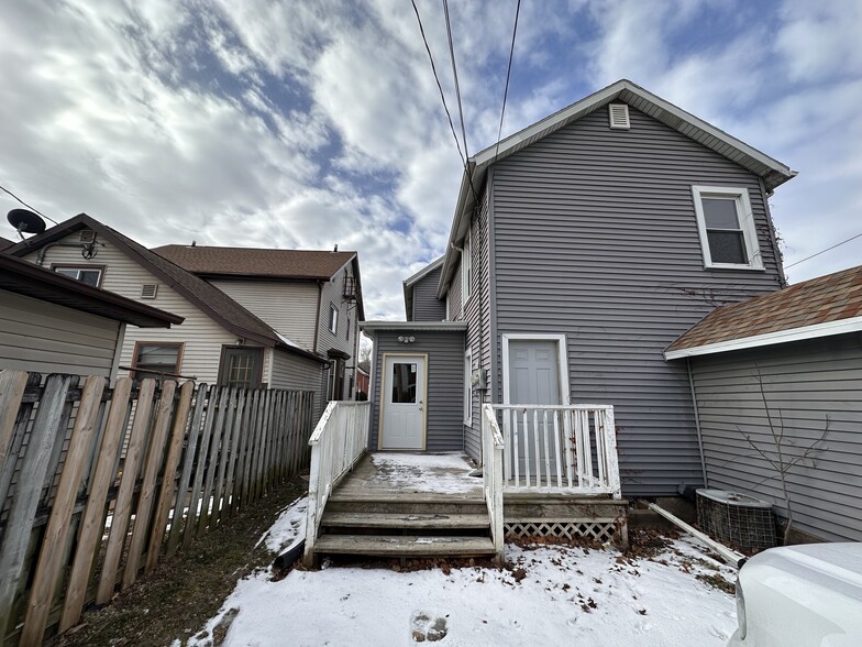 Building Photo - 2164 Jackson St