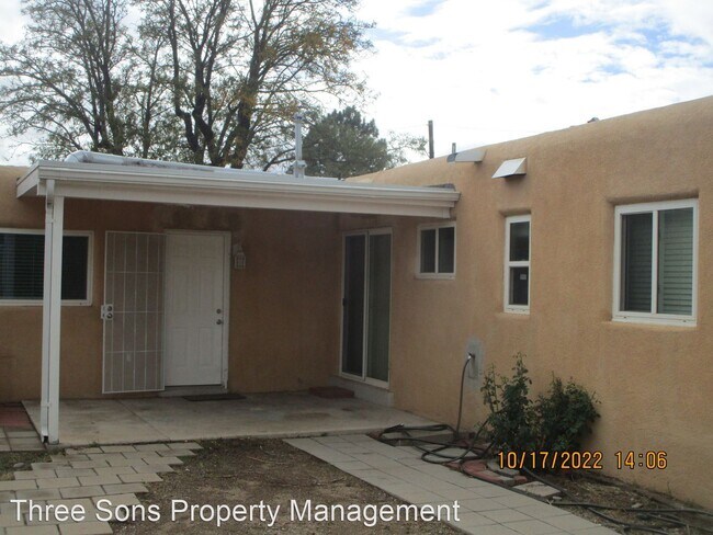Building Photo - 3 br, 2 bath House - 8813 Snow Heights Blv...