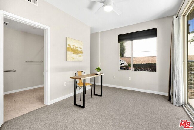 Building Photo - 746 Farrier Wy