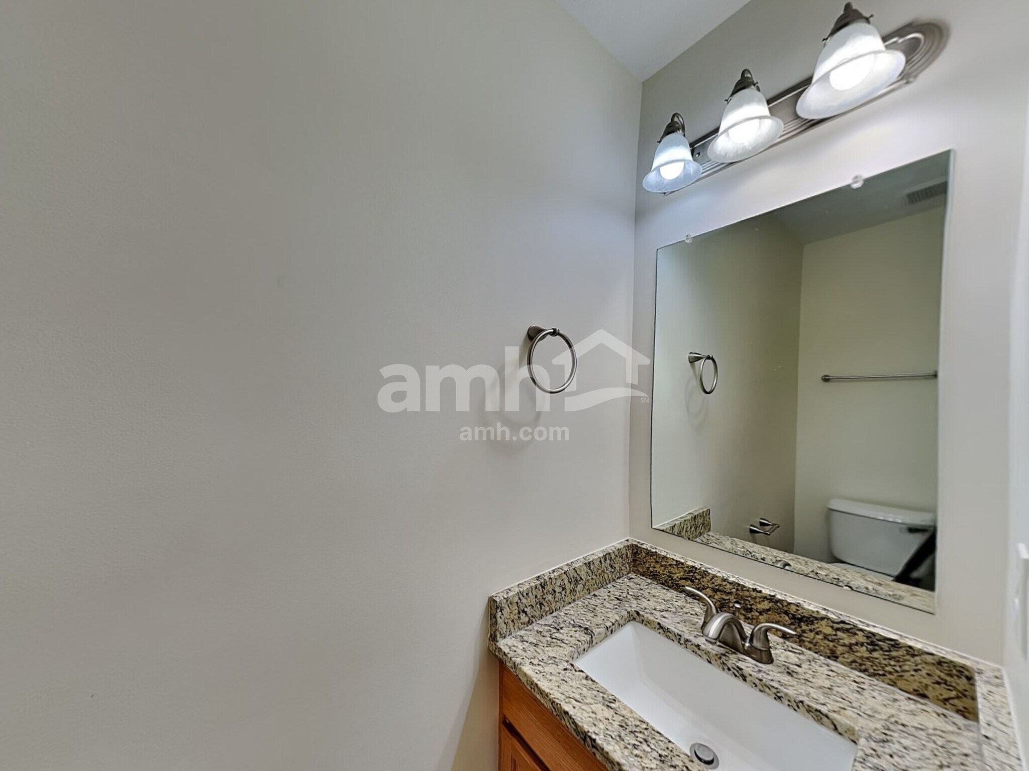Building Photo - 5605 Stevens Dr