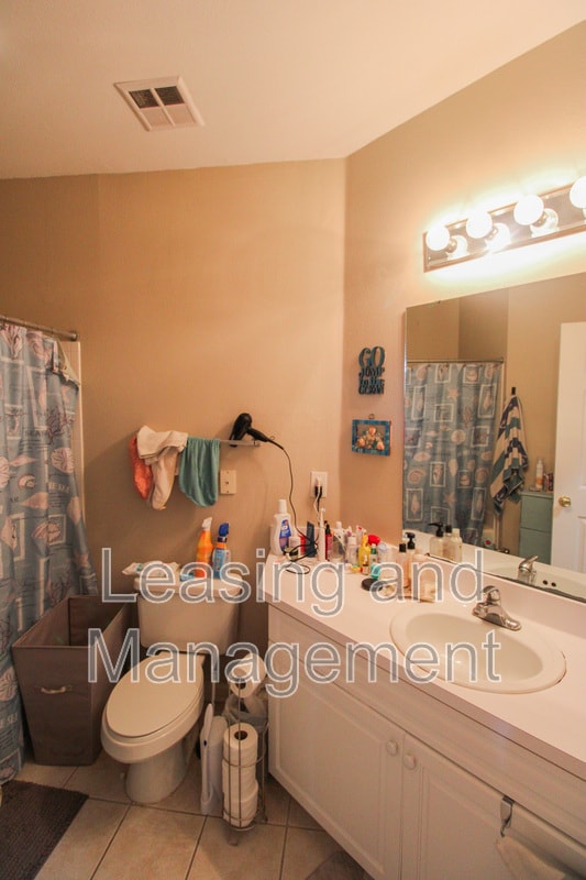 Building Photo - 2037 Telfair Way