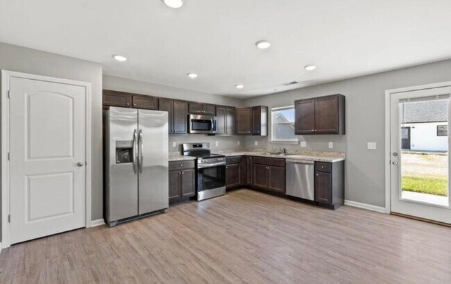 Building Photo - 301 Krauss Dr