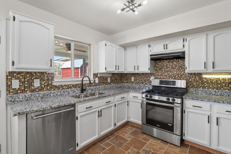 Building Photo - 12145 St Francis Ct