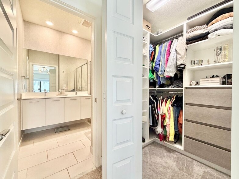 Building Photo - 4861 NW 83rd Path