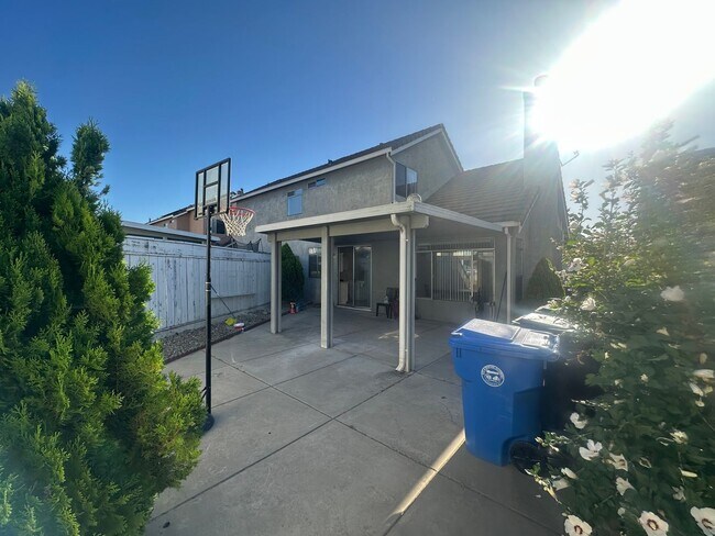 Building Photo - 1787 Hearthstone Ln