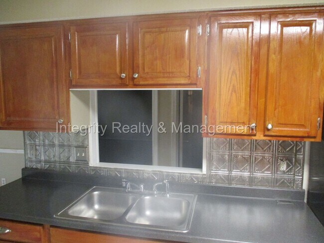 Building Photo - 3 Bed / 2 Bath home in Jacksonville