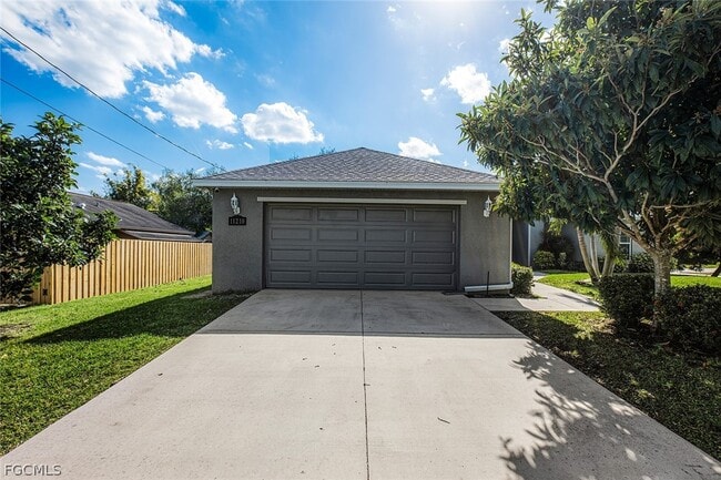 Building Photo - 11210 Rabun Gap Dr