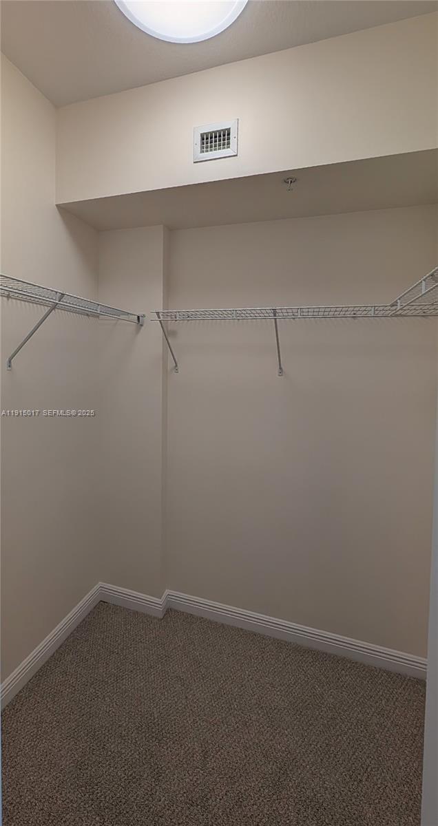 Building Photo - 1745 E Hallandale Beach Blvd