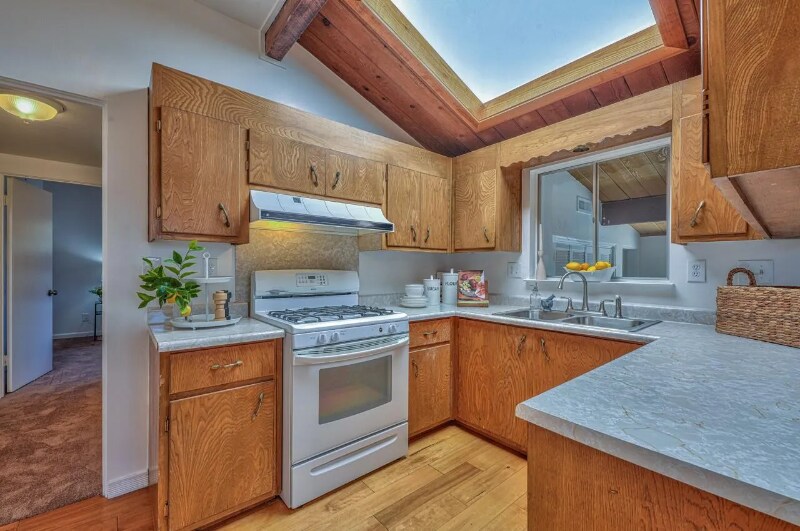 Building Photo - 1165 Bella Vista Ct