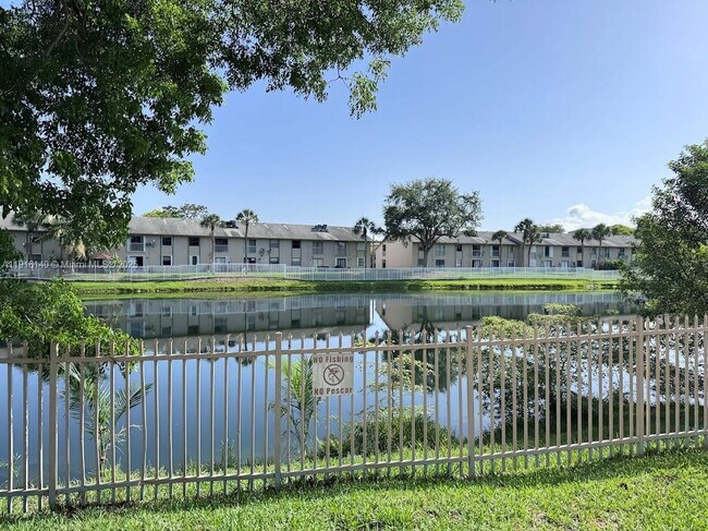 Building Photo - 15241 SW 80th St