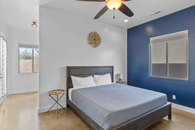 Building Photo - The Desert Jewel