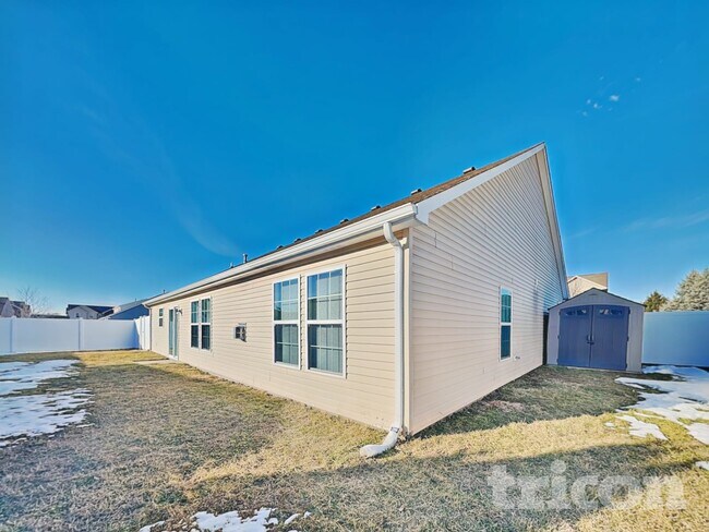 Building Photo - 3345 Deerbrook Dr