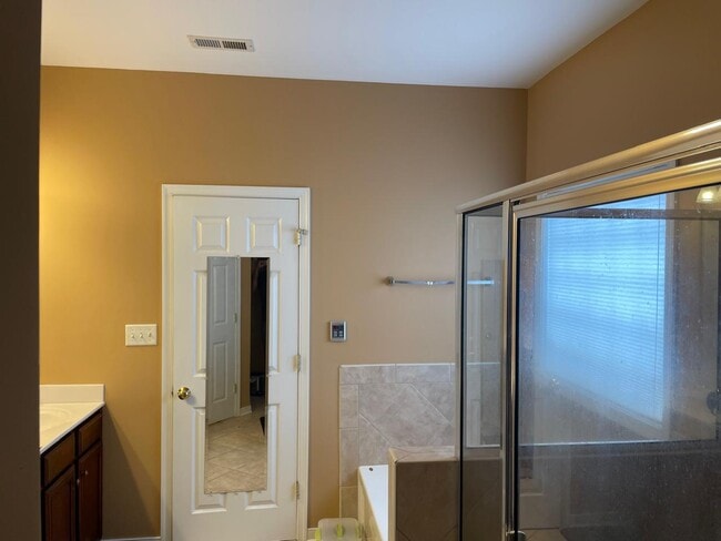 Building Photo - 2509 Sailboat Pl