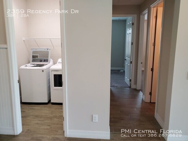 Building Photo - 2359 Regency Park Dr
