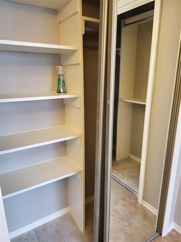 Building Photo - 3335 Briaroaks Dr