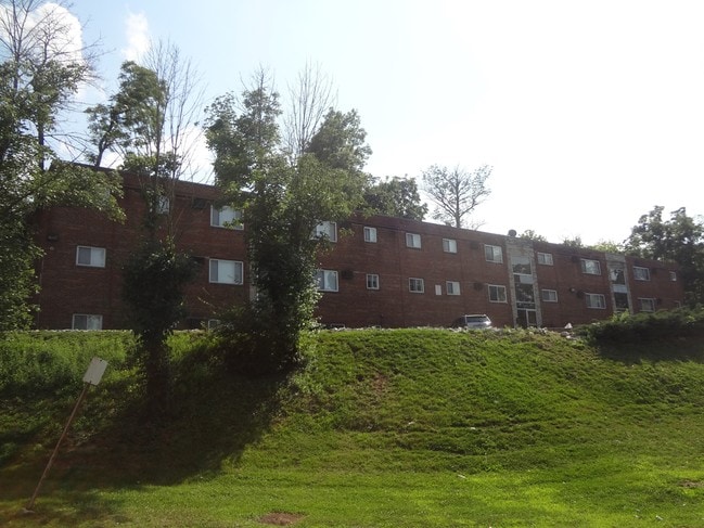 Building Photo - Lookout Manor Apartments