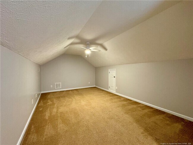 Building Photo - 2202 Foster Gwin Ln