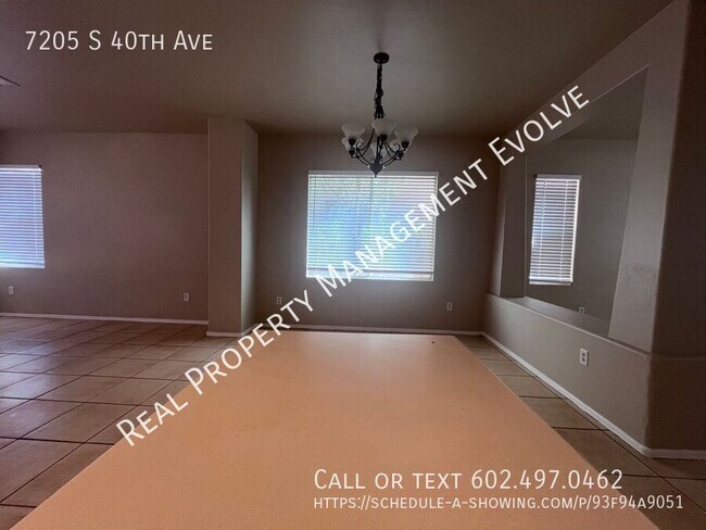 Building Photo - 7205 S 40th Ave
