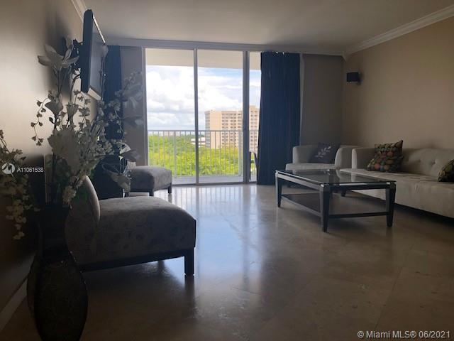 Building Photo - 2801 NE 183rd St