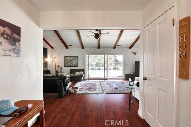 Building Photo - 5625 Vía Junipero Serra