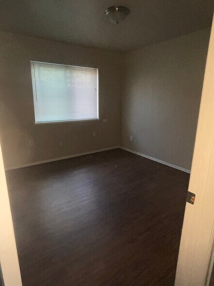 Building Photo - 417 NW 22nd St