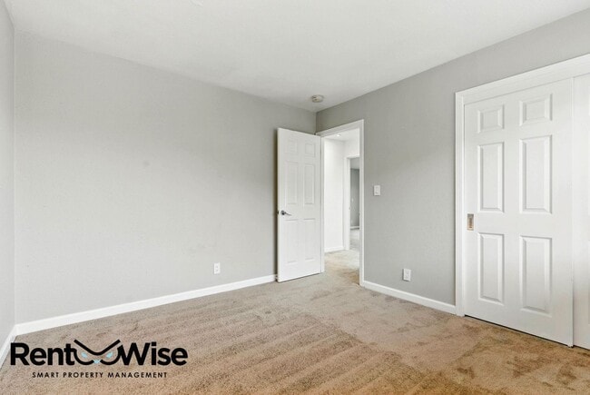Building Photo - 14 Marlin Cove