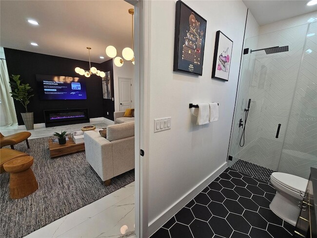 Building Photo - 2075 Jewell Ave