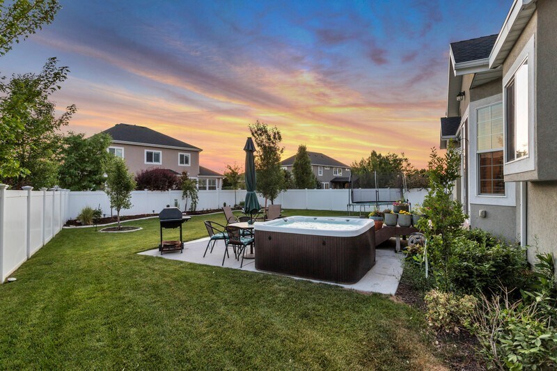 Building Photo - 13320 E Lakemont Dr