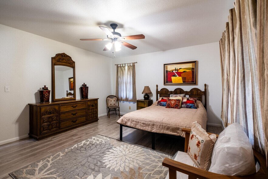 Building Photo - 7110 Brentwood Rd