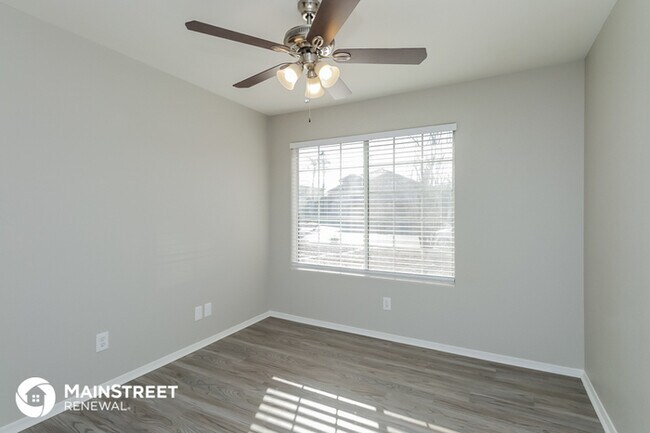 Building Photo - 4138 E San Remo Ave