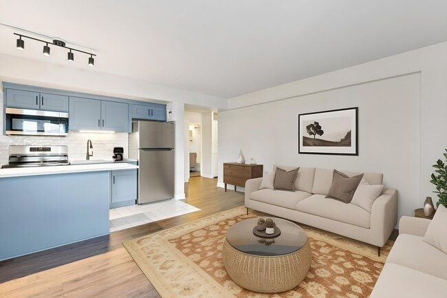 Building Photo - 4980 N Marine Dr