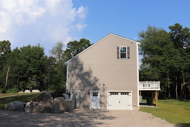 Building Photo - 35 Glendale Rd