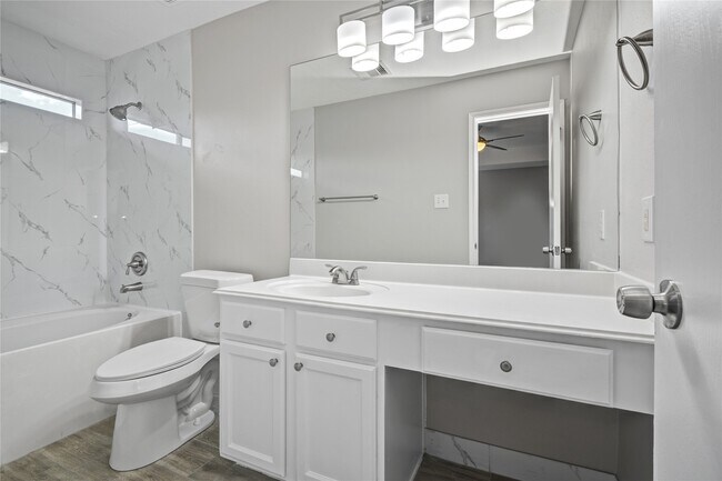 Building Photo - 10818 Elgar Ln