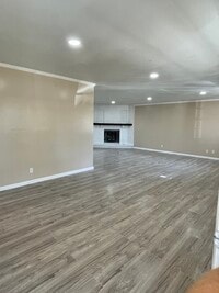 Building Photo - 4006 SW 33rd Terrace