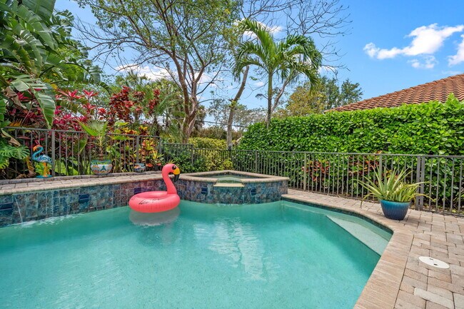 Building Photo - 10652 Ivanhoe Ln