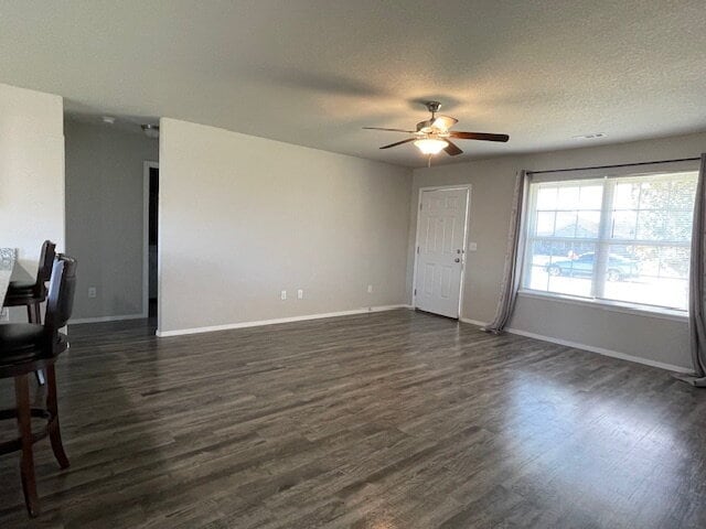 Building Photo - 6801 SW Pilgrim Rd