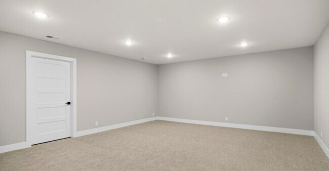 Building Photo - 12118 Cypress Ridge Dr