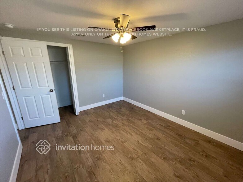 Building Photo - 6231 Seabreeze Dr