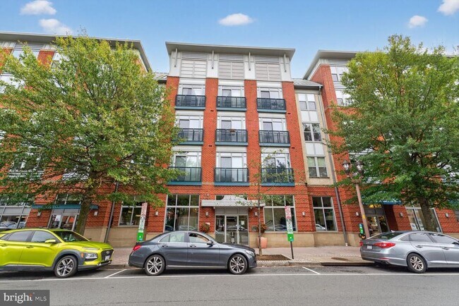Building Photo - 1800 Wilson Blvd