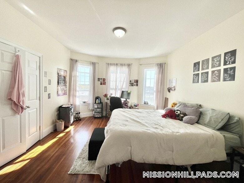 Building Photo - 107 Fisher Ave