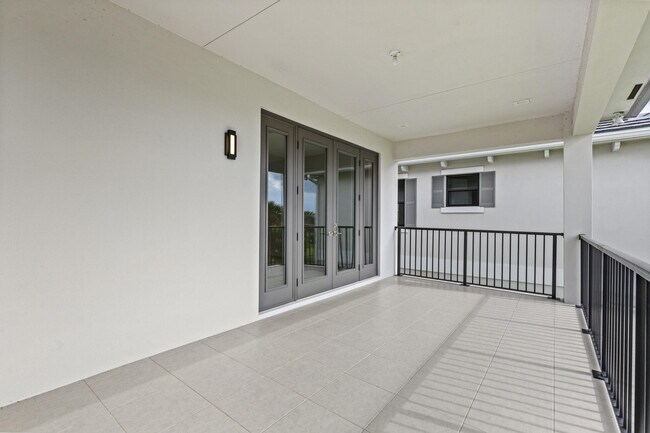 Building Photo - 10033 Stockrun Dr