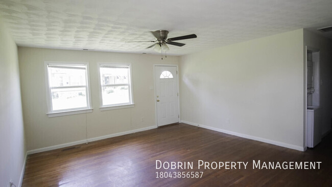 Building Photo - 1011 Kinney St