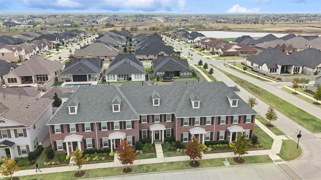 Building Photo - 1008 Redbrick Ln