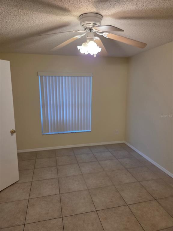 Building Photo - 14520 Laguna Beach Cir