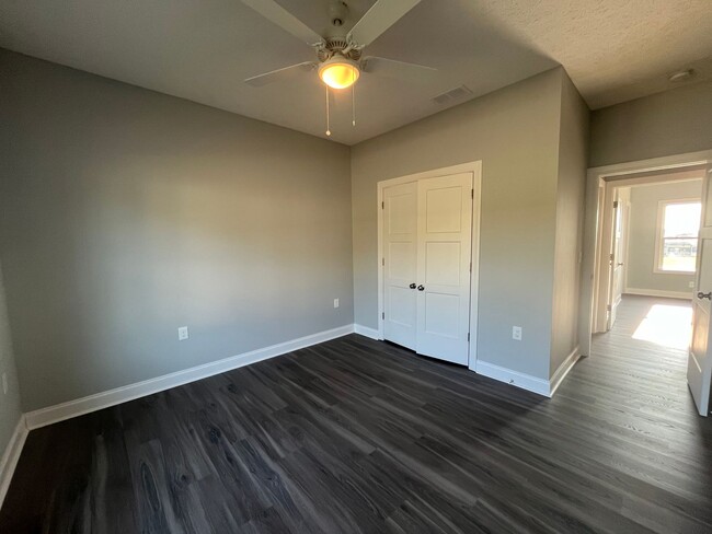 Building Photo - Three bedroom new construction home close ...