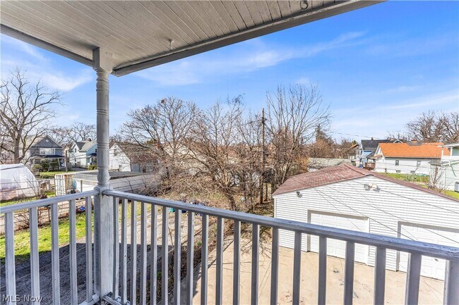 Building Photo - 10613 Sandusky Ave