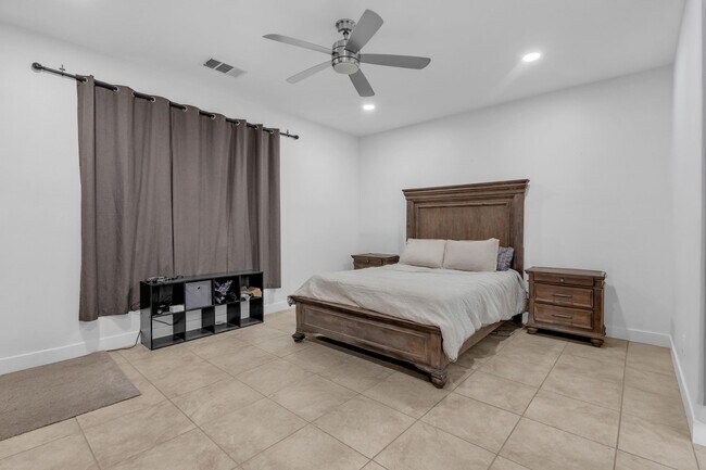 Building Photo - 82540 Lordsburg Dr