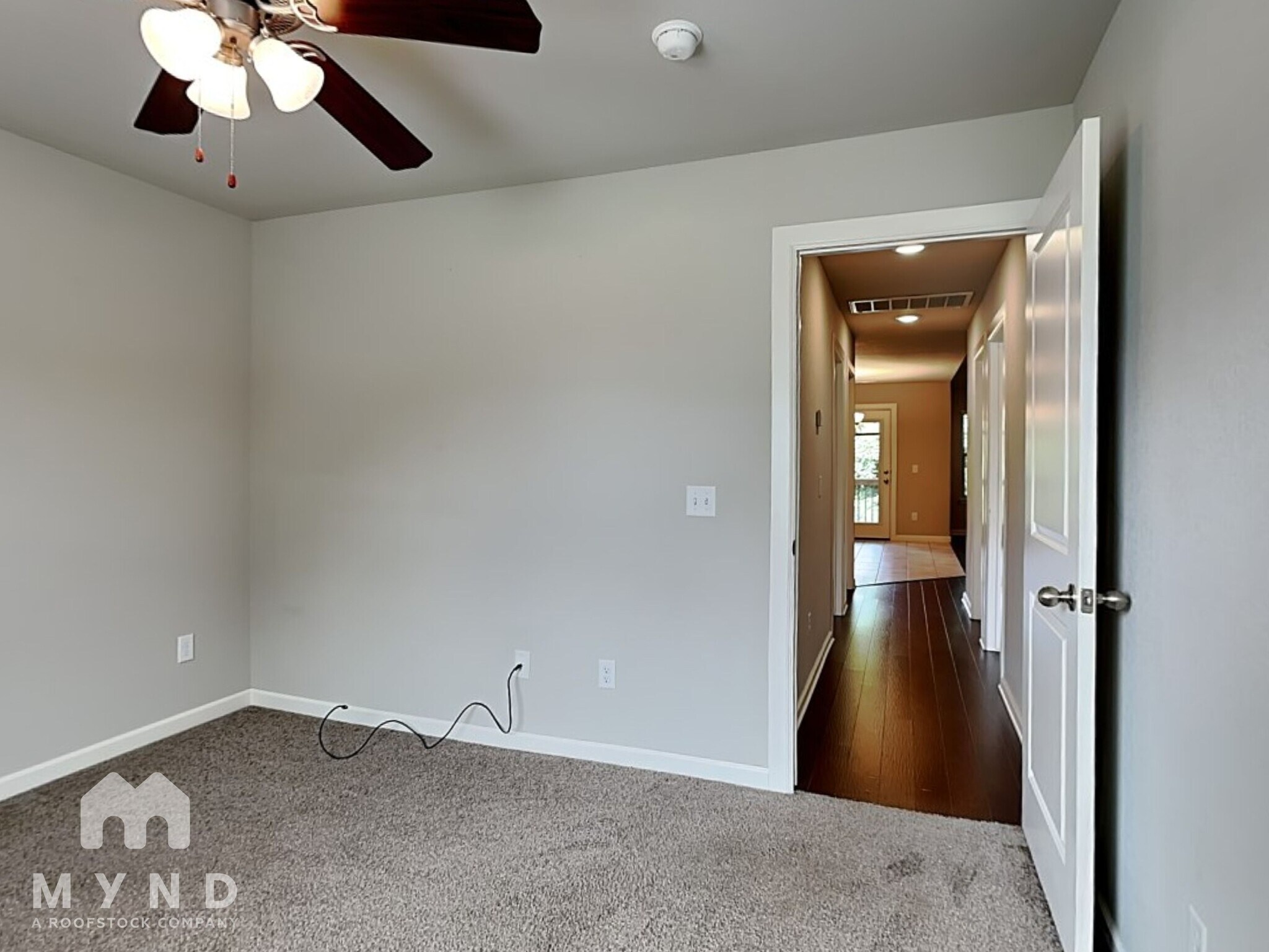 Building Photo - 2150 Hunter Dr