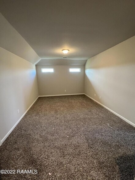 Building Photo - 213 Garden Oaks Ave