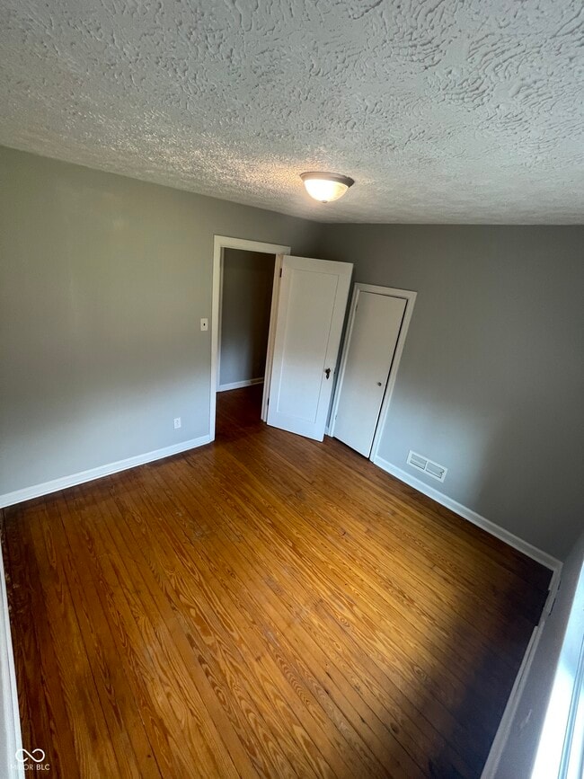 Building Photo - 429 E Edgewood Ave